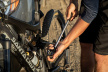 Насос велосипедный для вилки Topeak PocketShock DXG XL, высокого давления / Черно-серебристый