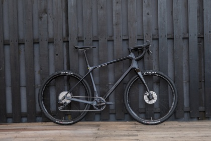 Велосипед гравийный Merida Silex+ 8000-E (2021) / Серый