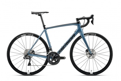 Велосипед шоссейный Merida Scultura 7000-E (2021) / Синий