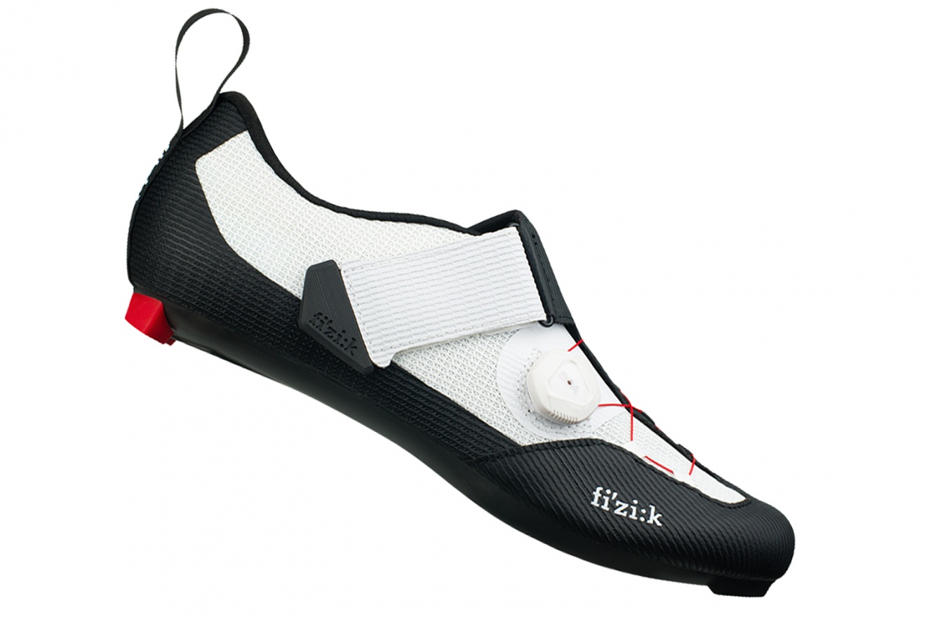 Велотуфли для триатлона Fizik Transiro Infinito R3 / Белые купить в  интернет-магазине CityCycle.ru