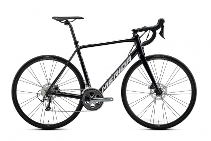 Велосипед шоссейный Merida Scultura 300 (2022) / Черный