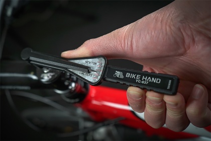 Динамометрический ключ Bike Hand Essential Torque Wrench Kit, усилие 2-10 Nm