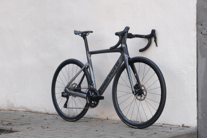 Велосипед шоссейный Bianchi Oltre Race 105 Di2 12SP (EU) / Темно-серый