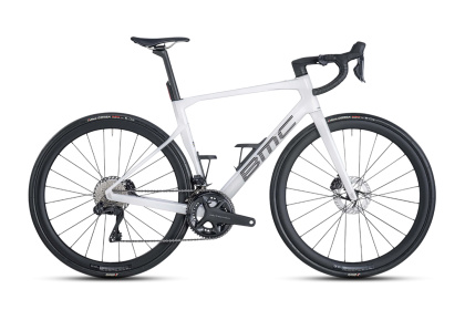 Велосипед шоссейный BMC Roadmachine 01 Four (2025) / Белый
