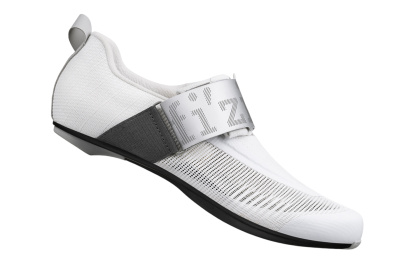 Велотуфли для триатлона Fizik Transiro Hydra Aeroweave Carbon / Серебристо-белые