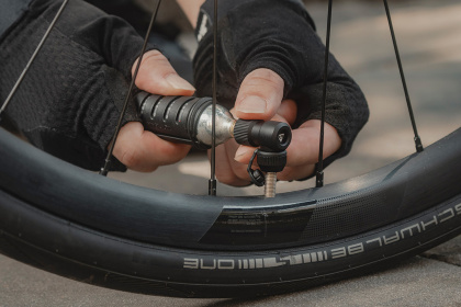Насос велосипедный Topeak Nano Airbooster L, насадка-инфлятор