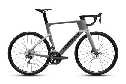 Велосипед шоссейный Ridley Noah 3.0 Ultegra Di2 2x12 / Серый глянцевый